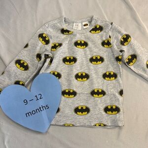 H&M - 9-12M - Grey Batman Logo Long Sleeve Shirt